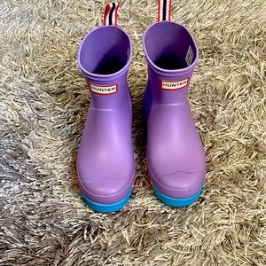 Hunter rain boots size 7 awesome purple and spring colors